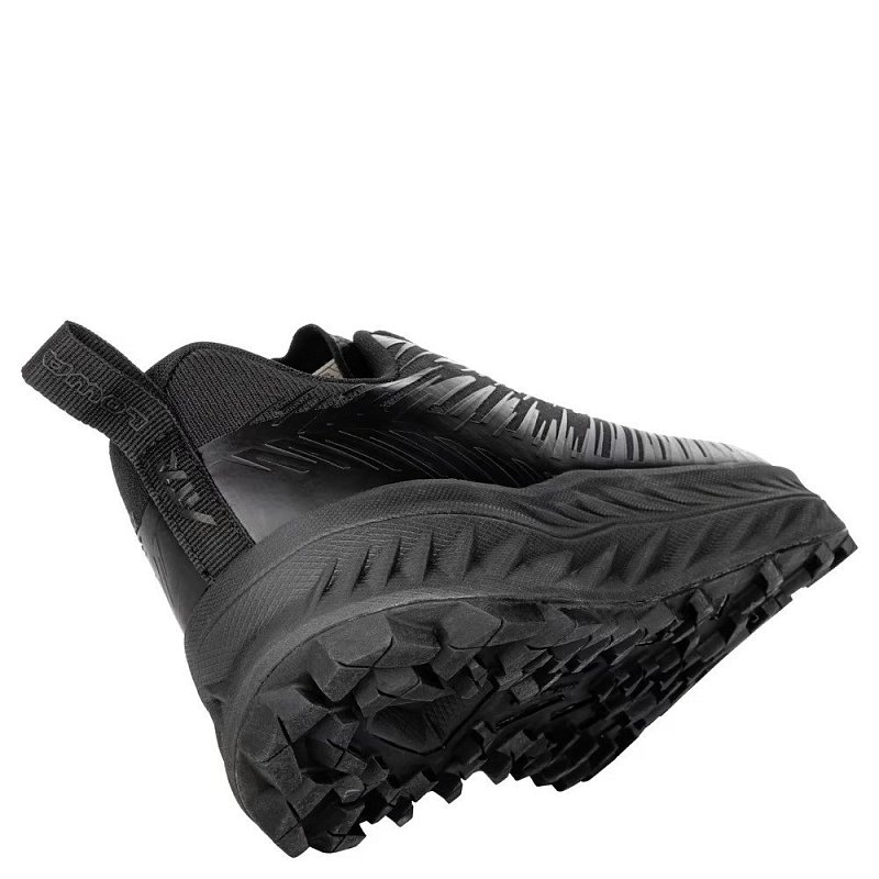 Běžecké boty LOWA FORTUX black/black UK 12